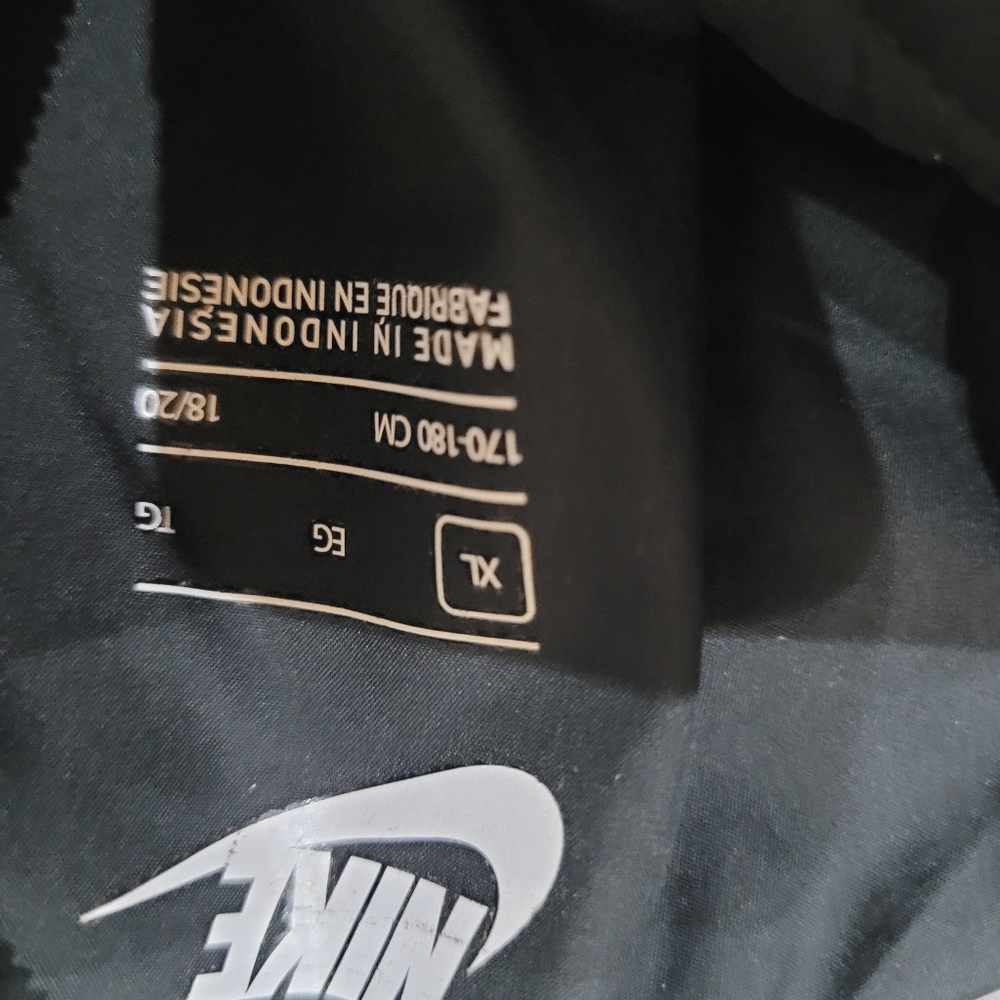 Youth Raptors Nike Jacket - Picture 2 of 3